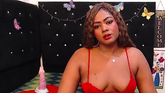 Snapshot of NatashaSexxy_ chatting on February 22, 2025, 5:35 pm NatashaSexxy online show from February 22, 2025, 5:35 pm