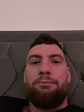 balamuc97 online show from December 5, 2025, 11:42 am