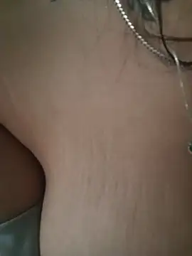 Hothotcouple online show from November 10, 2025, 11:37 am