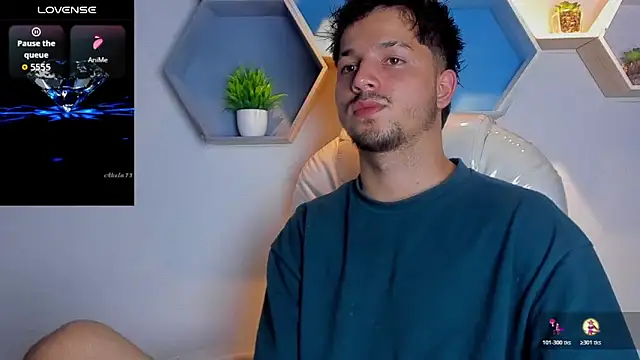 Snapshot of Issac_james_ chatting on February 27, 2026, 8:41 pm Issac james online show from February 27, 2026, 8:41 pm