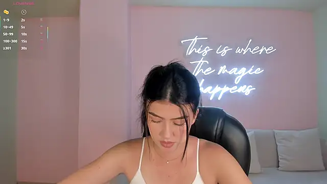 Snapshot of PaulinaSantos_ chatting on September 27, 2025, 7:31 pm PaulinaSantos online show from September 27, 2025, 7:31 pm