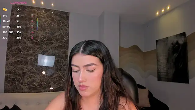Snapshot of PaulinaSantos_ chatting on May 31, 2026, 6:09 pm PaulinaSantos online show from May 31, 2026, 6:09 pm