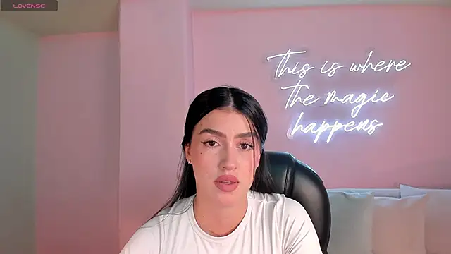 Snapshot of PaulinaSantos_ chatting on September 24, 2025, 6:47 pm PaulinaSantos online show from September 24, 2025, 6:47 pm