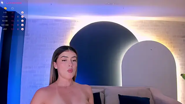 Snapshot of PaulinaSantos_ chatting on March 2, 2025, 8:25 pm PaulinaSantos online show from March 2, 2025, 8:25 pm