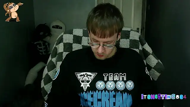 Snapshot of Itsnotting834 chatting on December 5, 2025, 8:28 pm Itsnotting834 online show from December 5, 2025, 8:28 pm