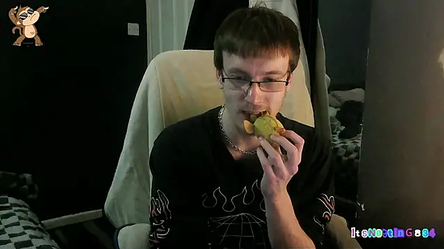 Snapshot of Itsnotting834 chatting on March 18, 2025, 4:07 am Itsnotting834 online show from March 18, 2025, 4:07 am