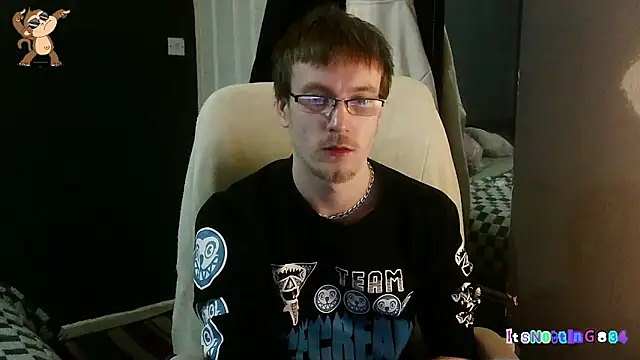 Snapshot of Itsnotting834 chatting on March 18, 2025, 10:04 pm Itsnotting834 online show from March 18, 2025, 10:04 pm