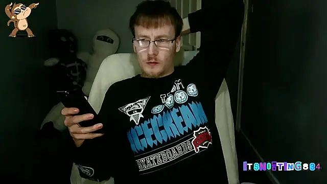 Snapshot of Itsnotting834 chatting on October 4, 2025, 8:43 pm Itsnotting834 online show from October 4, 2025, 8:43 pm