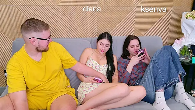 Ksenny online show from March 16, 2026, 3:47 am