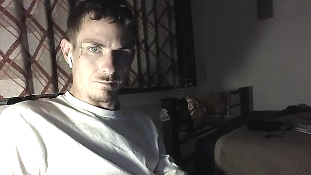 Snapshot of Paulhenry chatting on October 1, 2025, 7:13 am Paulhenry online show from October 1, 2025, 7:13 am