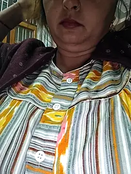 Dianaa9 online show from December 1, 2025, 3:07 am