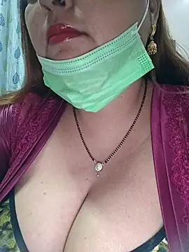 Dianaa9 online show from November 22, 2025, 6:01 am