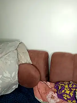 Snapshot of Toomuch_Squirt chatting on March 20, 2025, 5:13 am Toomuch Squirt online show from March 20, 2025, 5:13 am