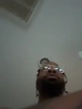 curvedicbandit6 2 online show from April 6, 2026, 11:06 pm