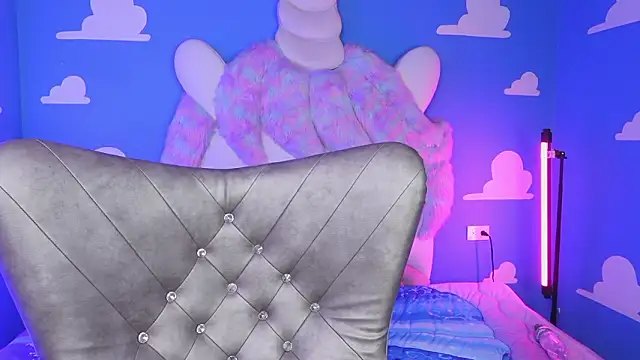 miss keisi online show from March 5, 2026, 6:04 pm