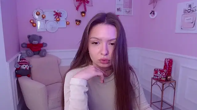 LucySkilar online show from December 31, 2024, 8:37 am