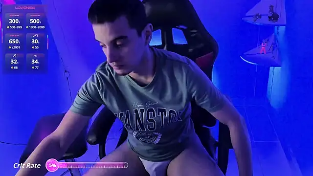 Snapshot of Maximo__ chatting on October 30, 2025, 9:01 pm Maximo online show from October 30, 2025, 9:01 pm