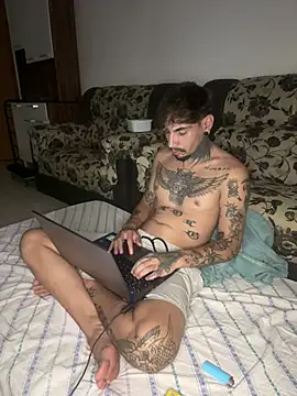 PitbullDiablo1 online show from February 13, 2025, 5:16 am