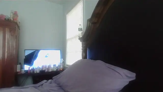 Snapshot of ebonyred chatting on May 1, 2026, 1:27 pm ebonyred online show from May 1, 2026, 1:27 pm