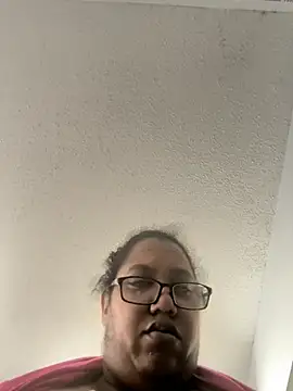 Snapshot of ebonyred chatting on May 30, 2026, 2:23 pm ebonyred online show from May 30, 2026, 2:23 pm