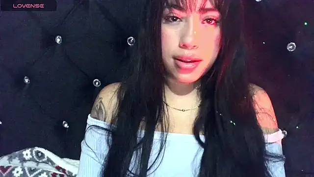 sylvana 19 online show from February 7, 2025, 4:16 am