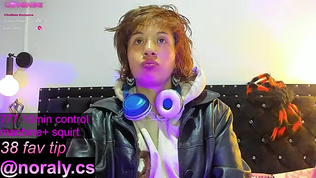 hey noraly online show from October 25, 2025, 4:11 am