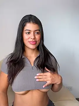 MelissaWaltton online show from March 20, 2025, 8:29 pm