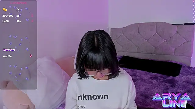 Snapshot of arysUwU chatting on September 24, 2025, 1:35 am arysUwU online show from September 24, 2025, 1:35 am