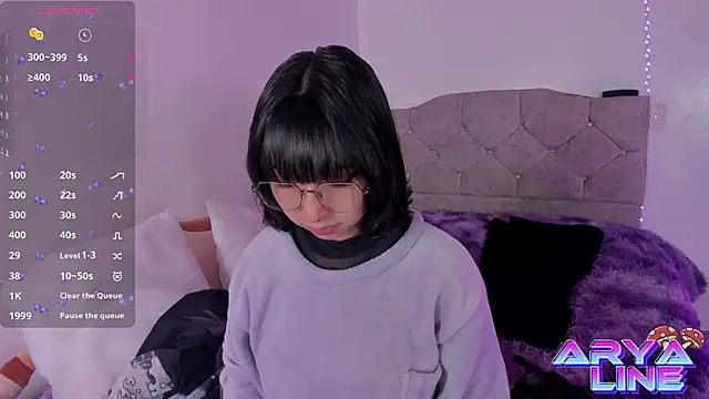 Snapshot of arysUwU chatting on September 18, 2025, 1:08 am arysUwU online show from September 18, 2025, 1:08 am