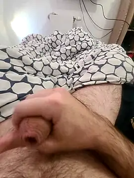 Snapshot of doudoucharlyc4 chatting on December 5, 2025, 8:02 am doudoucharlyc4 online show from December 5, 2025, 8:02 am