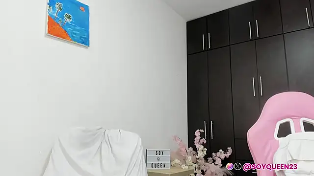 Soyqueen online show from November 9, 2025, 6:17 am