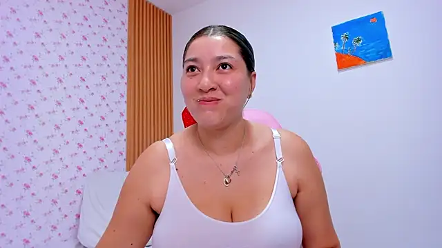 Snapshot of Soyqueen chatting on April 18, 2026, 5:54 am Soyqueen online show from April 18, 2026, 5:54 am