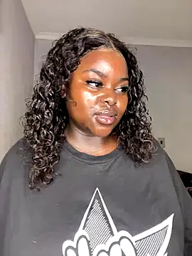 Snapshot of Honeycoco0211 chatting on November 26, 2025, 2:11 am Honeycoco0211 online show from November 26, 2025, 2:11 am