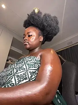 Snapshot of Honeycoco0211 chatting on March 8, 2026, 11:52 pm Honeycoco0211 online show from March 8, 2026, 11:52 pm