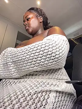 Snapshot of Honeycoco0211 chatting on April 11, 2026, 7:45 am Honeycoco0211 online show from April 11, 2026, 7:45 am