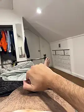 Snapshot of bwcalexander chatting on March 18, 2026, 2:58 am bwcalexander online show from March 18, 2026, 2:58 am