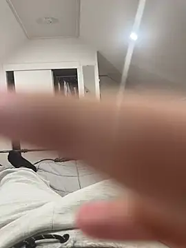 Snapshot of bwcalexander chatting on February 19, 2026, 4:53 am bwcalexander online show from February 19, 2026, 4:53 am