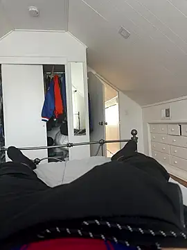 Snapshot of bwcalexander chatting on January 11, 2026, 5:20 pm bwcalexander online show from January 11, 2026, 5:20 pm