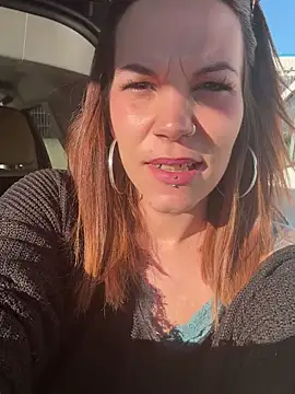 Snapshot of Lady_Knaller chatting on March 8, 2025, 3:24 pm Lady Knaller online show from March 8, 2025, 3:24 pm