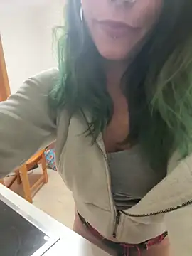 Snapshot of Lady_Knaller chatting on October 14, 2025, 7:03 pm Lady Knaller online show from October 14, 2025, 7:03 pm