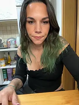 Snapshot of Lady_Knaller chatting on October 23, 2025, 6:50 pm Lady Knaller online show from October 23, 2025, 6:50 pm