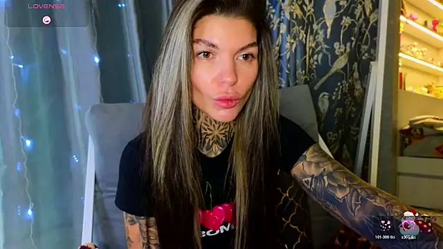 tattooedBabyy online show from February 1, 2026, 10:46 am
