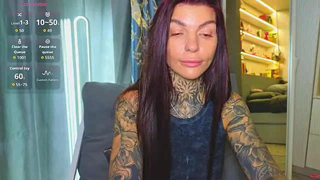 Snapshot of tattooedBabyy chatting on April 15, 2026, 8:09 am tattooedBabyy online show from April 15, 2026, 8:09 am