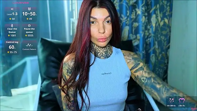 Snapshot of tattooedBabyy chatting on April 27, 2026, 10:35 am tattooedBabyy online show from April 27, 2026, 10:35 am