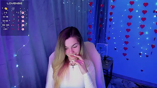 Snapshot of Sweet_me_ chatting on February 19, 2026, 6:43 am Sweet me online show from February 19, 2026, 6:43 am