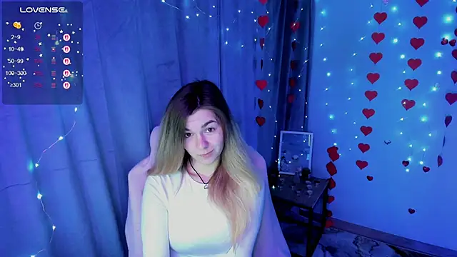 Snapshot of Sweet_me_ chatting on February 16, 2026, 6:56 am Sweet me online show from February 16, 2026, 6:56 am
