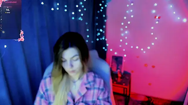 Snapshot of Sweet_me_ chatting on April 20, 2026, 5:32 am Sweet me online show from April 20, 2026, 5:32 am