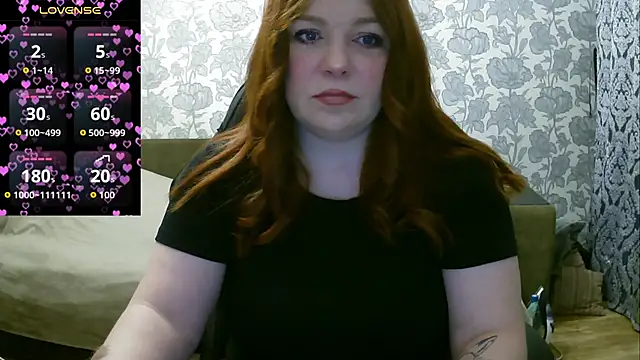 Snapshot of Sabrina_Poison chatting on January 16, 2026, 4:05 am Sabrina Poison online show from January 16, 2026, 4:05 am