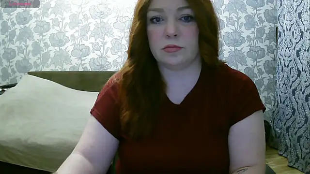 Snapshot of Sabrina_Poison chatting on January 14, 2026, 3:32 am Sabrina Poison online show from January 14, 2026, 3:32 am