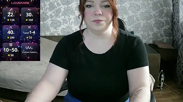 Snapshot of Sabrina_Poison chatting on November 14, 2025, 7:56 am Sabrina Poison online show from November 14, 2025, 7:56 am